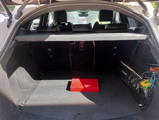 JAGUAR E-Pace 1.5 I3 160 HYBRID MHEV Auto R-Dynamic SE