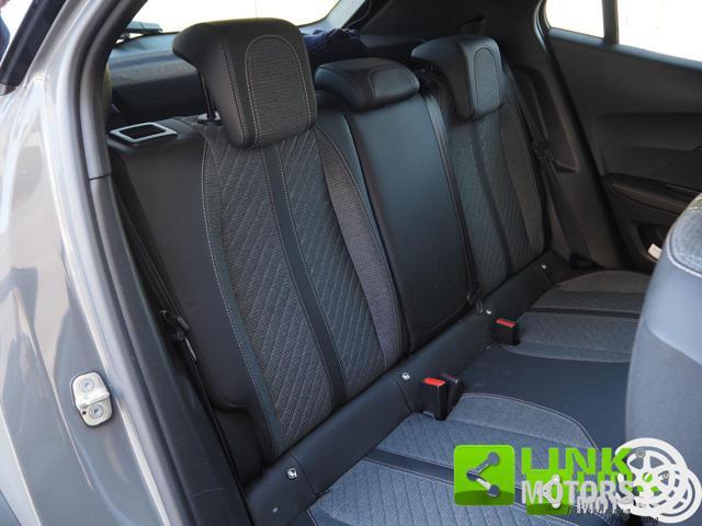PEUGEOT 2008 1.5 HDI ALLURE EAT8
