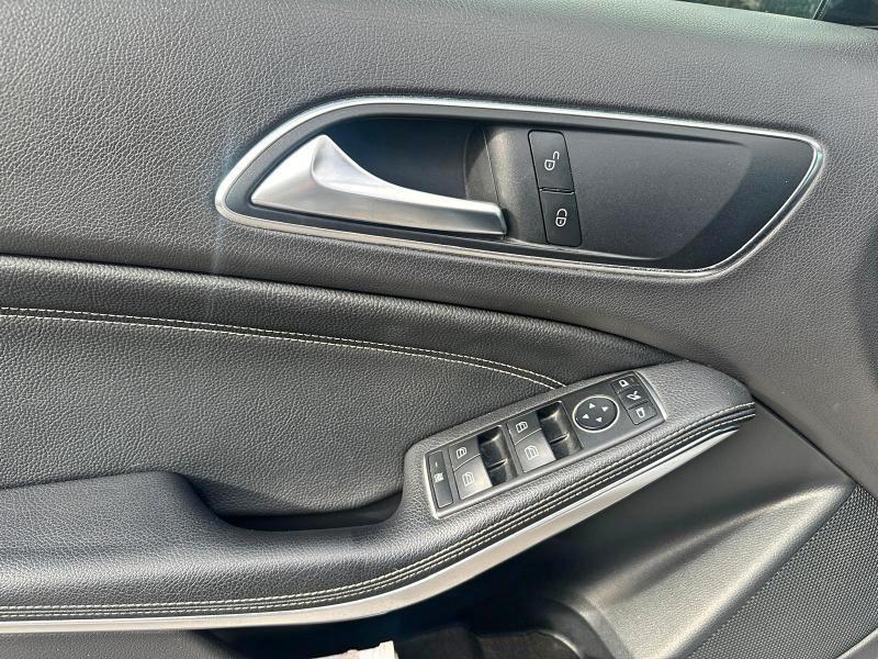 Mercedes A 180 D Premium 7G-DCT my16