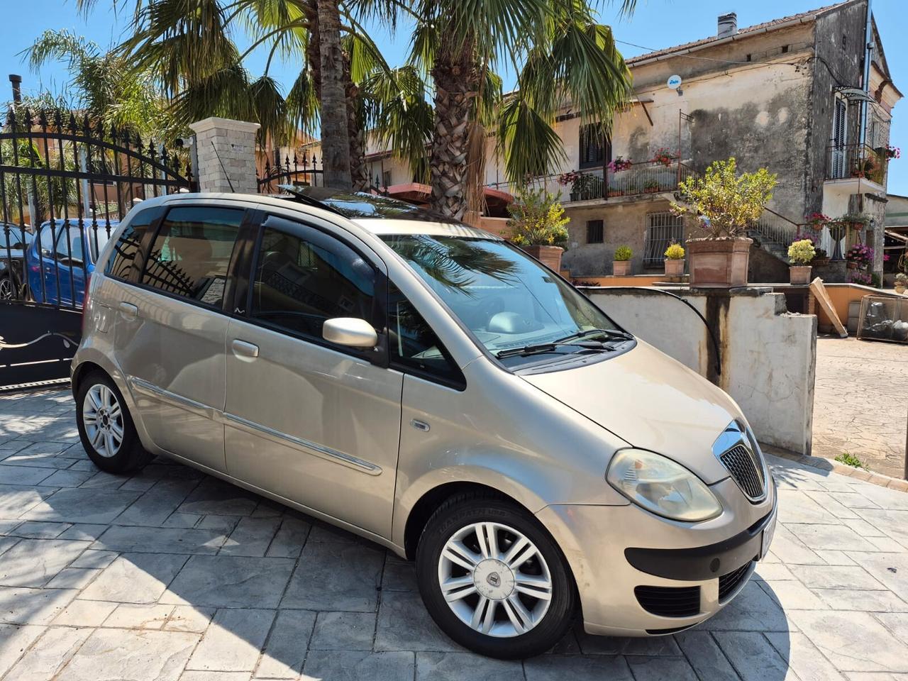 Lancia MUSA 1.4 16V Platino gpl