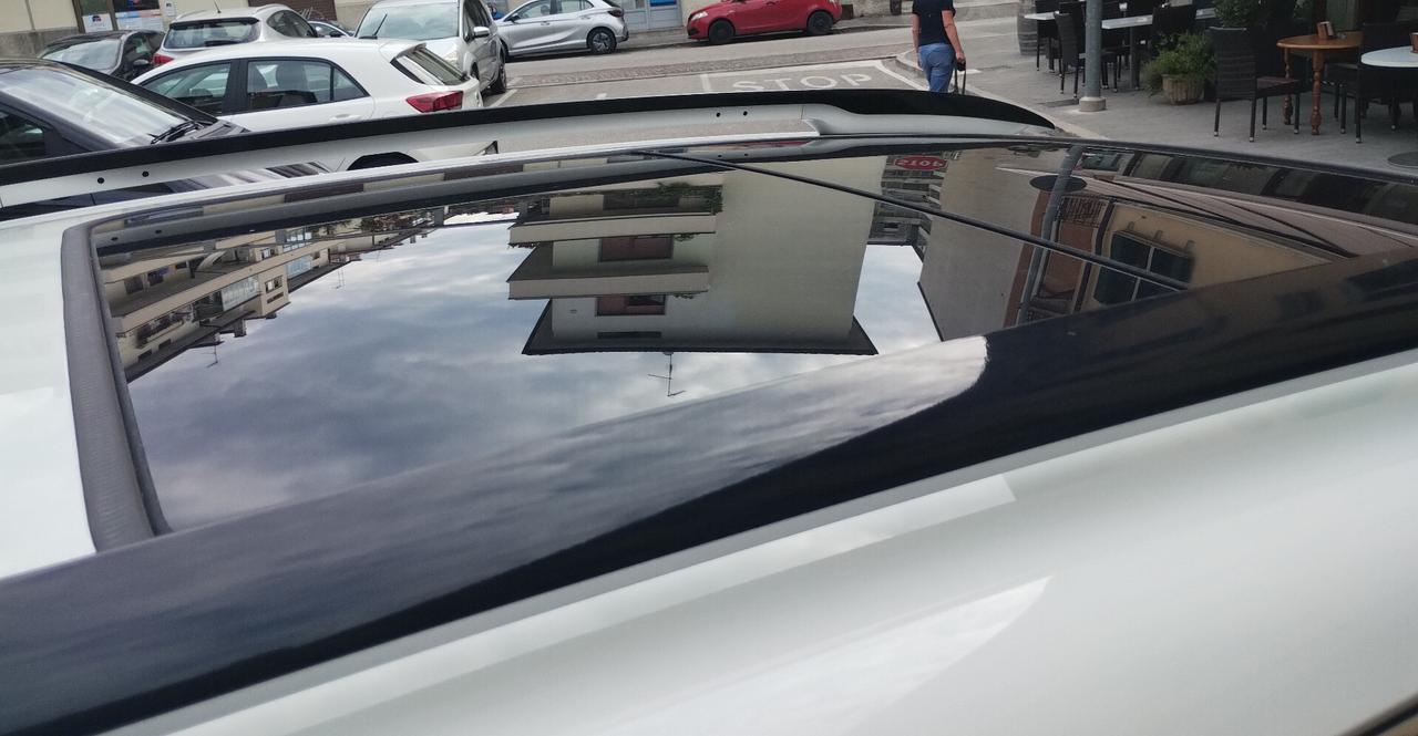 Citroen C5 Aircross C5 Aircross Hybrid 225 E-EAT8 Shine