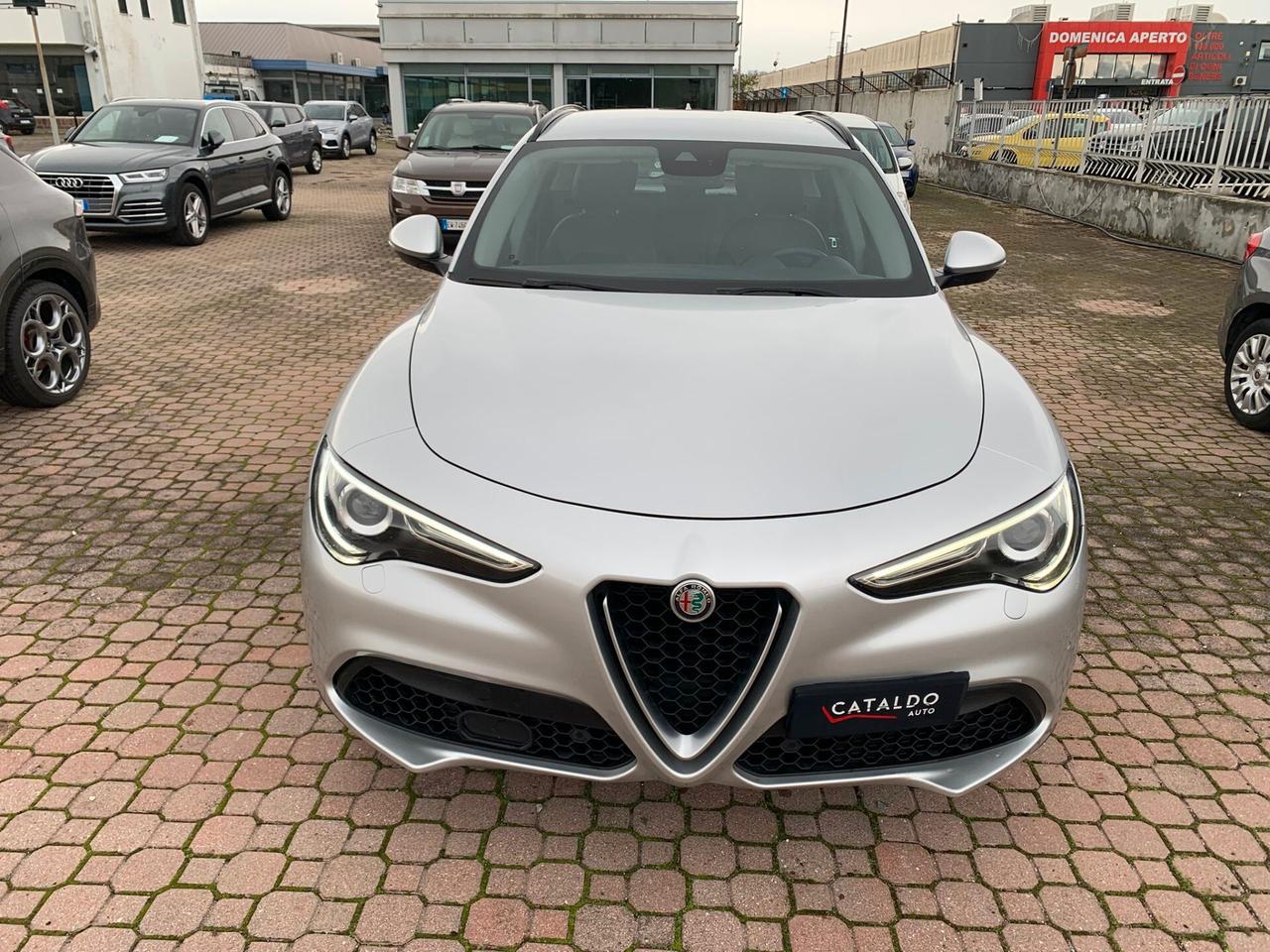 Alfa Romeo Stelvio 2.2 Turbodiesel 210 CV AT8 Q4 Super
