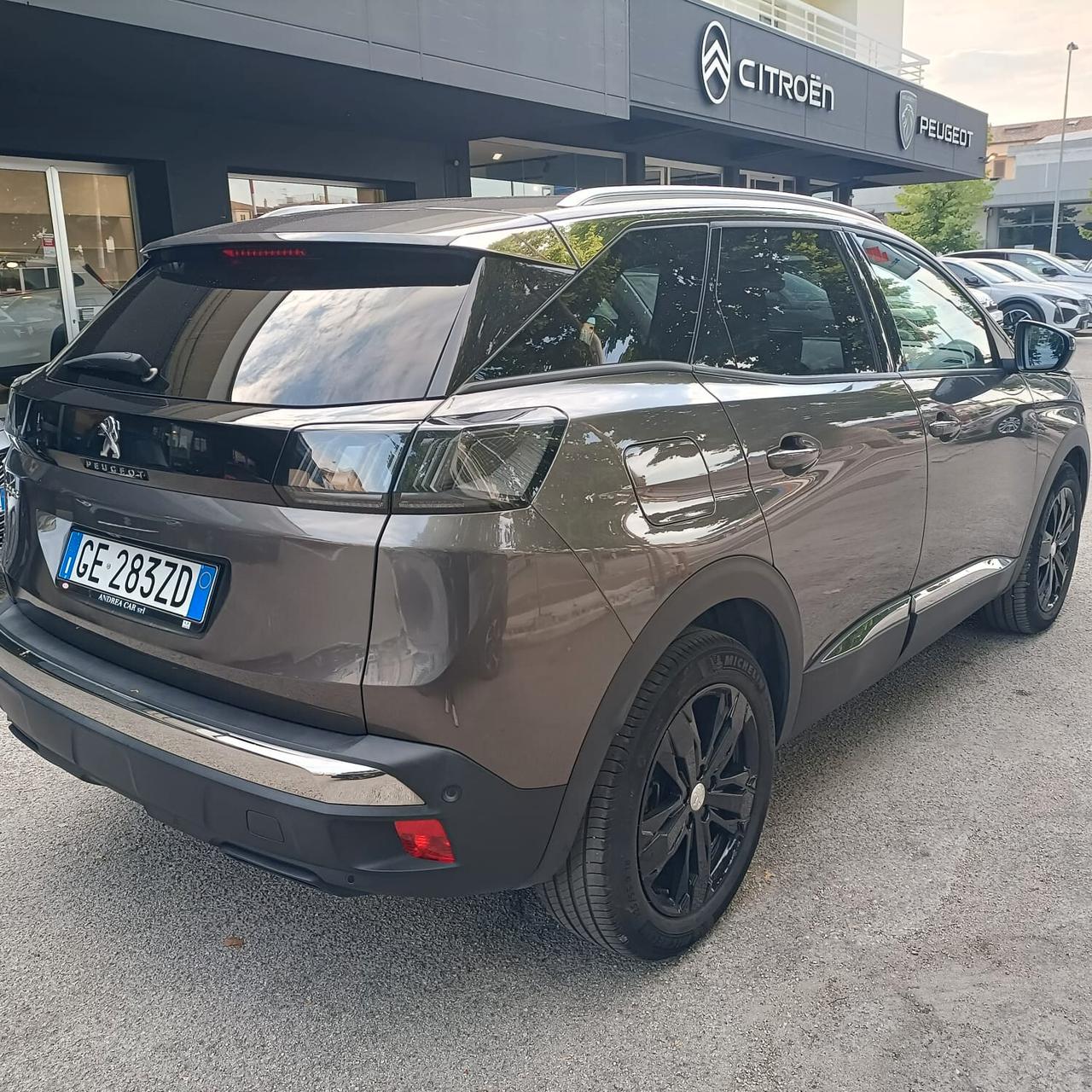 Peugeot 3008 BlueHDi 130 S&S EAT8 Allure automatica