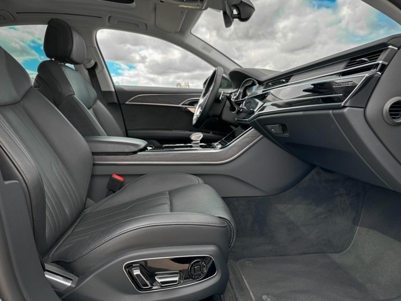 Audi A8 50 TDI 3.0 MHEV quattro tiptronic 286 cv IBRIDA