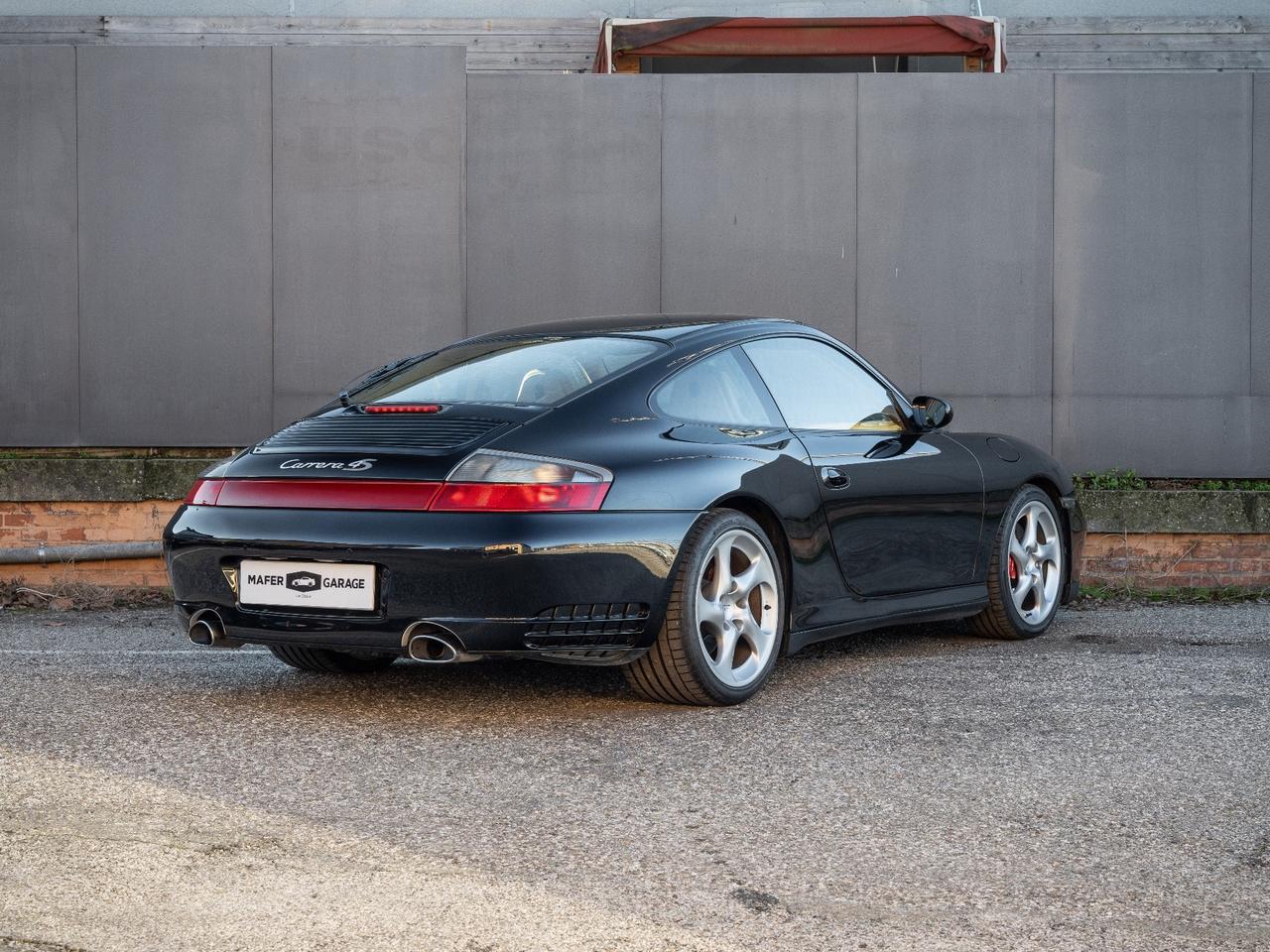 Porsche 911 Carrera 4S cat Coupé