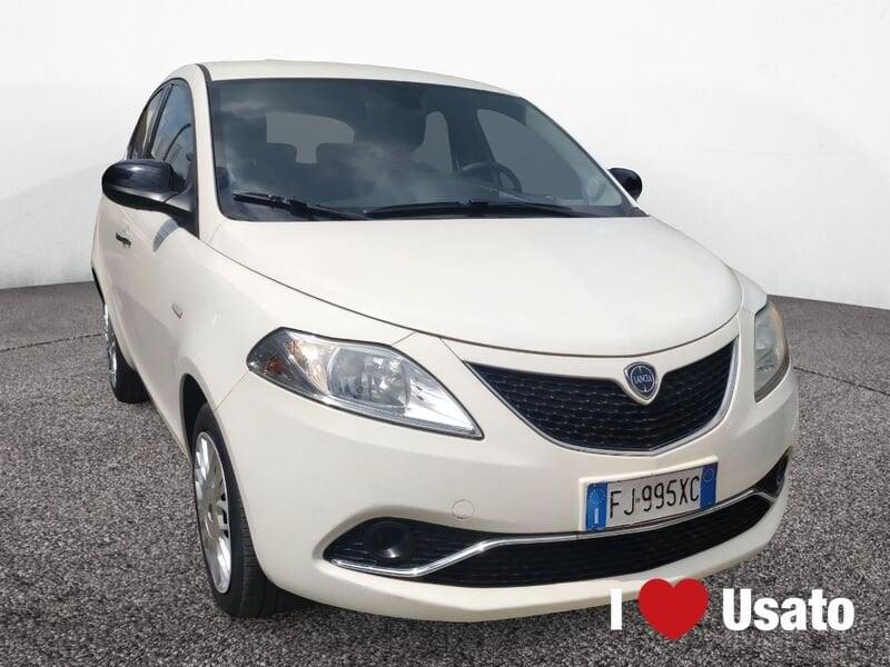 Lancia Ypsilon III 2015 1.2 Gold 69cv