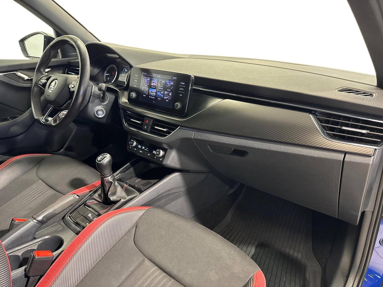 Skoda Kamiq 1.0 g-tec Monte Carlo 90cv