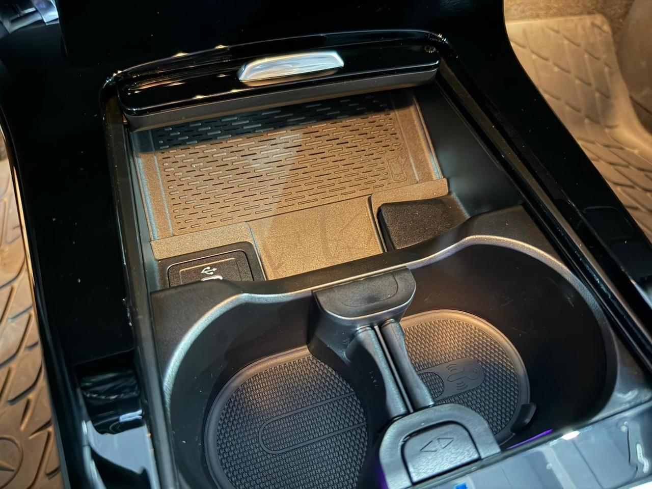 Mercedes-benz CLA 200 d Automatic AMG Line Premium Plus