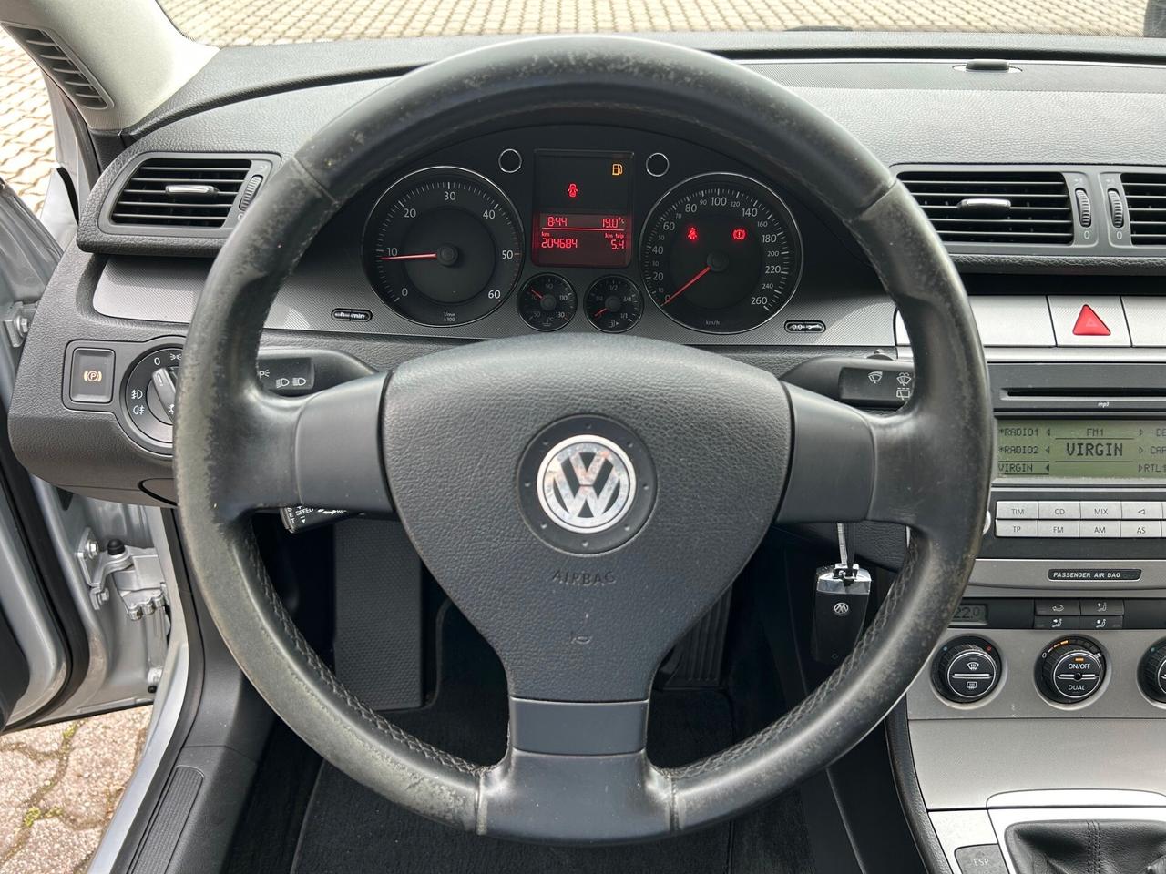 Volkswagen Passat Variant 2.0 tdi Comfortline dpf
