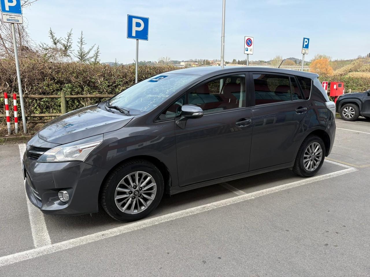 Toyota Verso 1.6 D-4D Style 2016 1.6 Diesel 286.000 KM