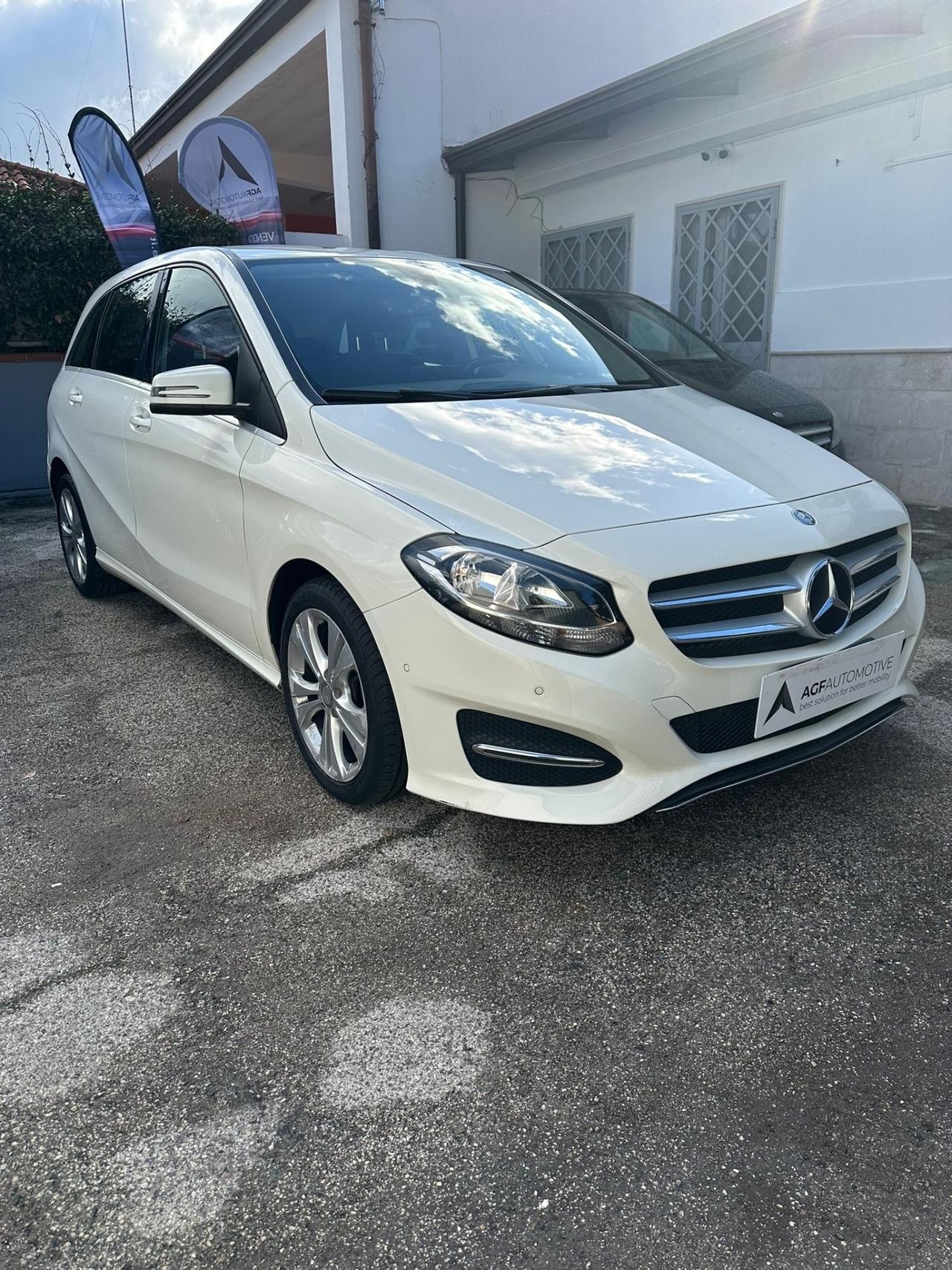 Mercedes-benz B 180 B 180 d Automatic Premium