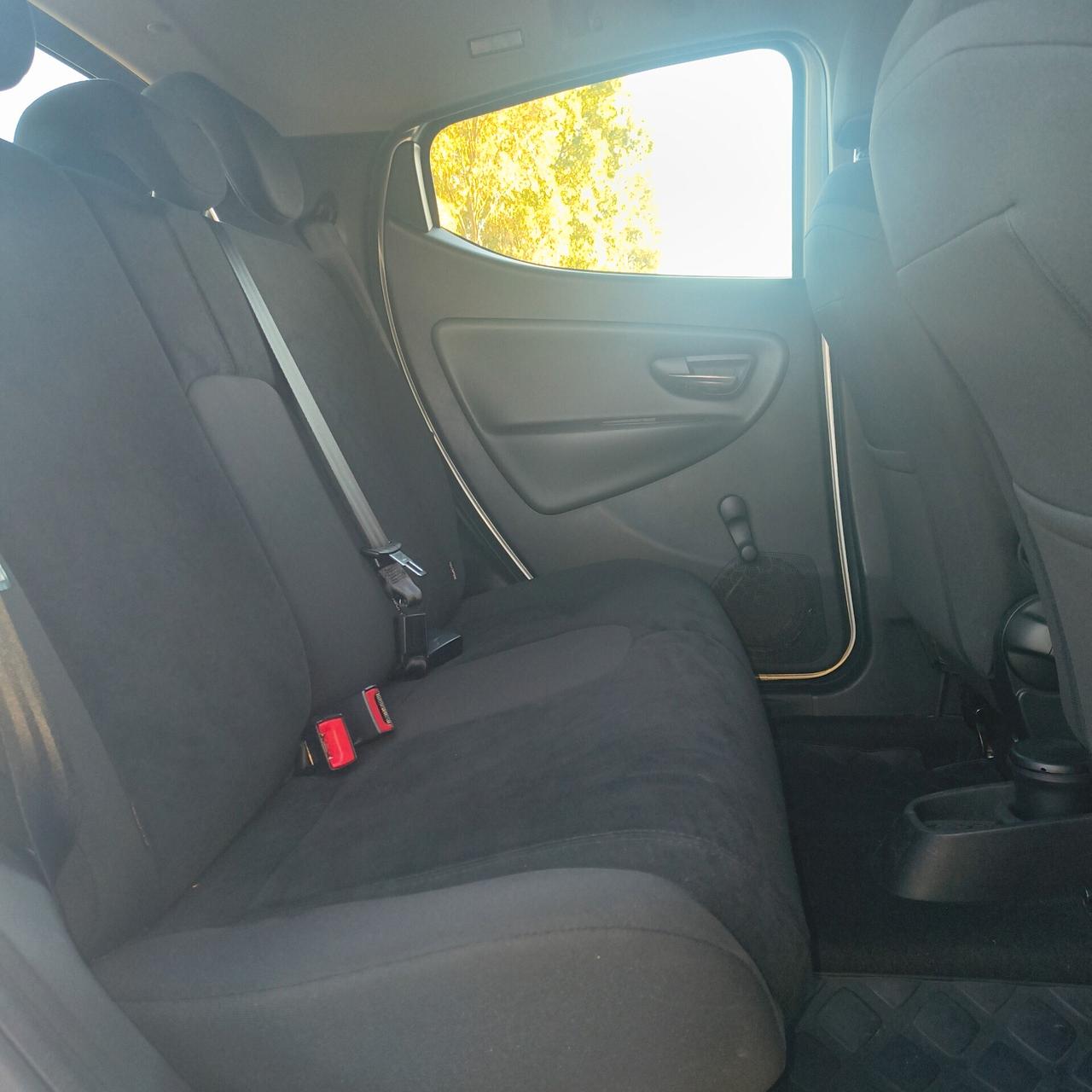 Lancia Ypsilon 1.2 8v 69 Cv Gold - UNIPROPRIETARIO -