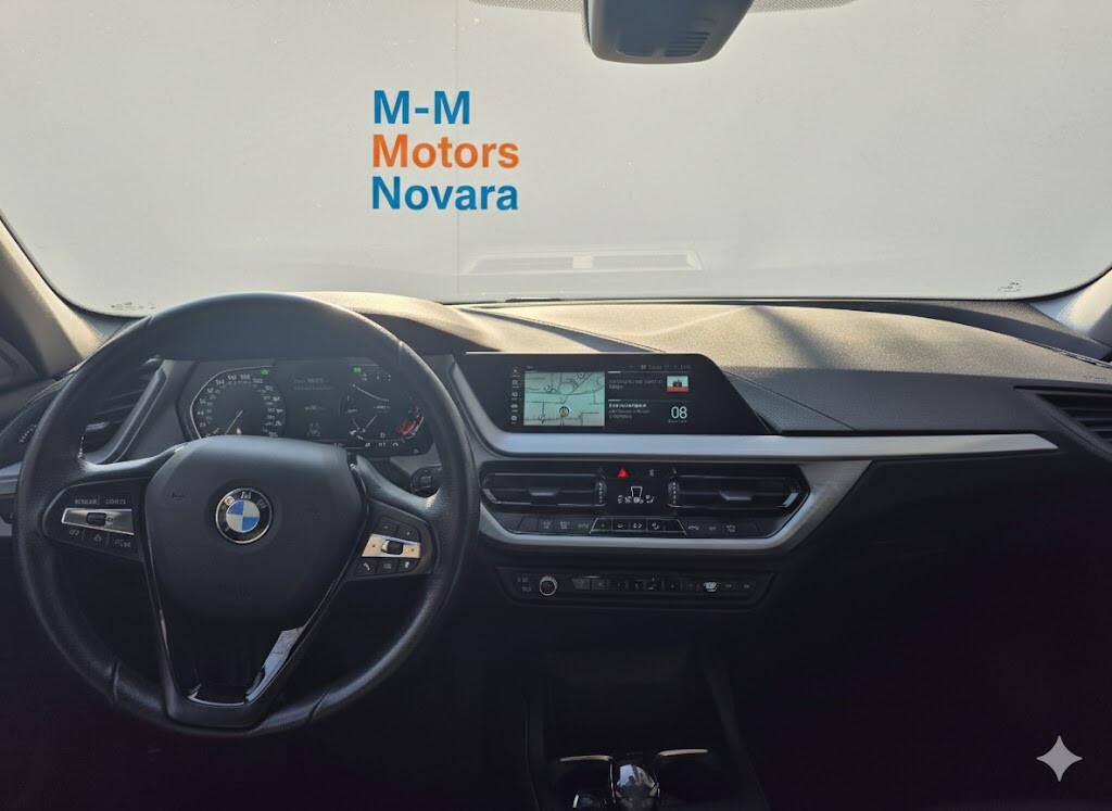 Bmw 116d 5p. Business