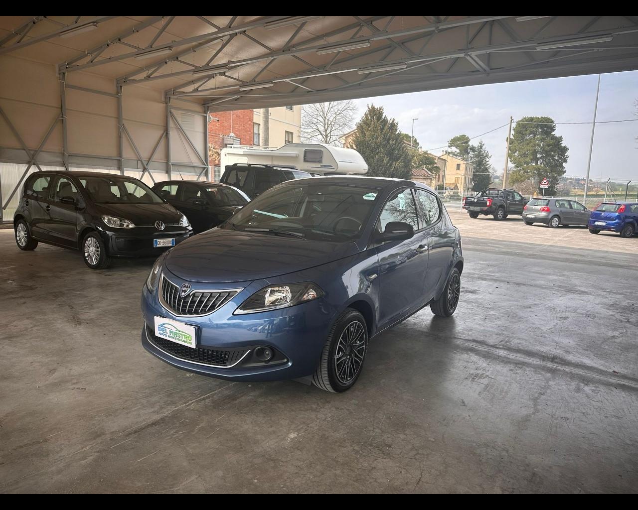 LANCIA Ypsilon 3ª serie - Ypsilon 1.0 FireFly 5 porte S&S Hybrid Silver