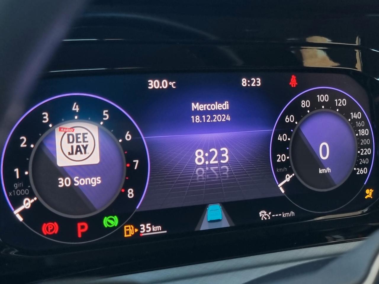 Volkswagen Golf VIII 2020 1.0 etsi evo Life 110cv dsg