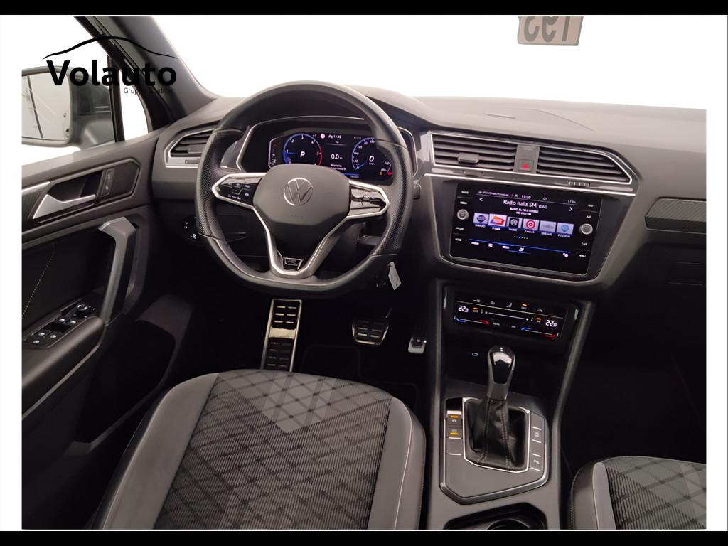 VOLKSWAGEN Tiguan II 2021 - Tiguan 2.0 tdi R-Line 150cv dsg