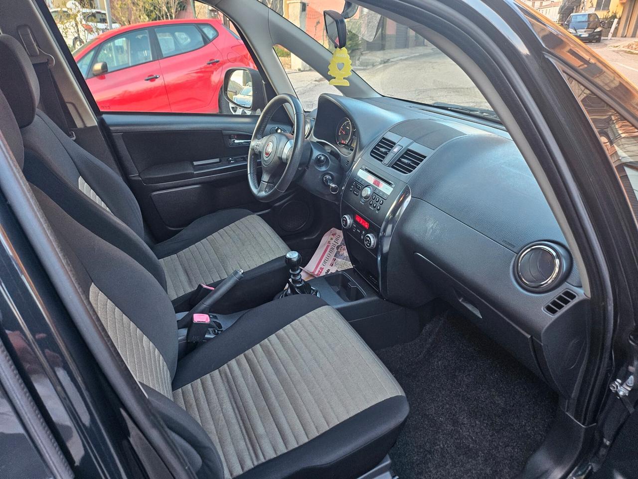 Fiat Sedici 2.0 MJT 16V DPF 4x4 Emotion 2011
