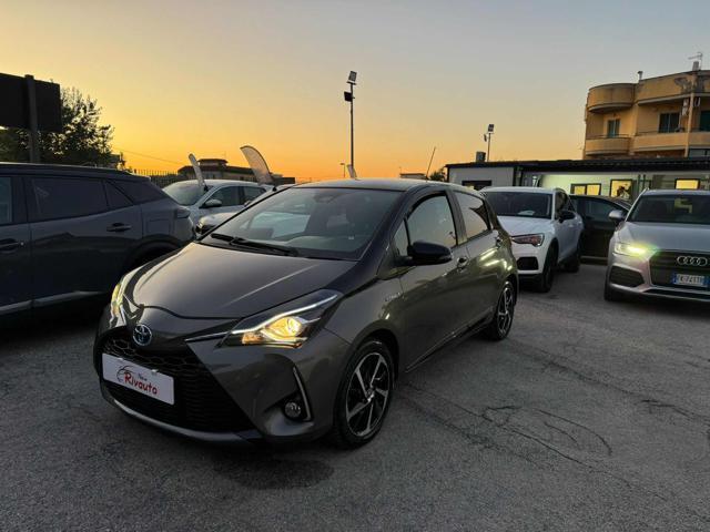 TOYOTA Yaris 1.5 Hybrid 5 porte Lounge Automatica