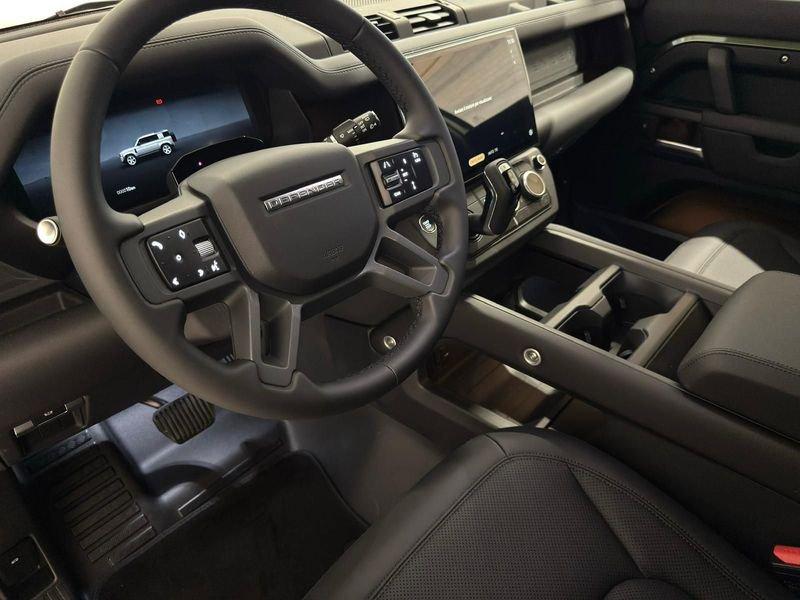 Land Rover Defender D200 AWD Auto 110 X-Dynamic SE