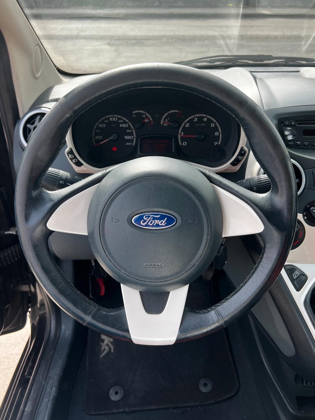 Ford Ka 1.3 tdci 75cv titanium