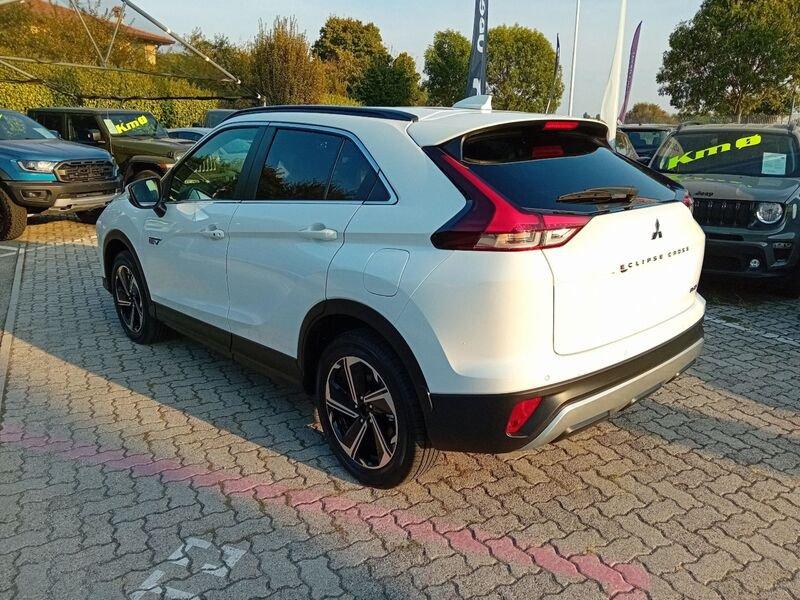 Mitsubishi Eclipse Cross 2.4 MIVEC 4WD PHEV Instyle SDA Pack 0