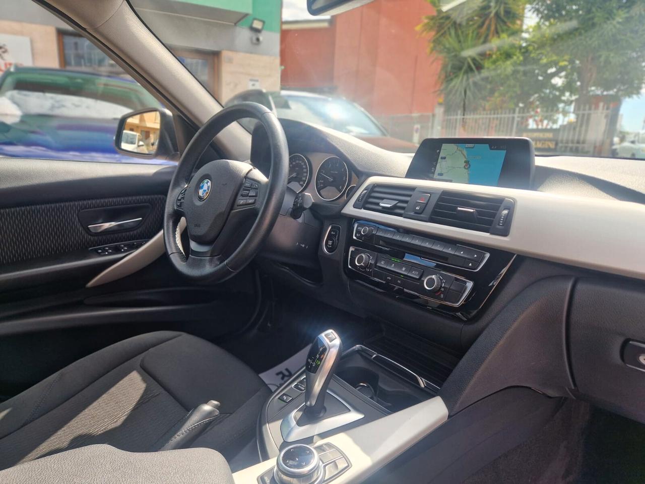 Bmw 318d Touring Business Advantage aut.