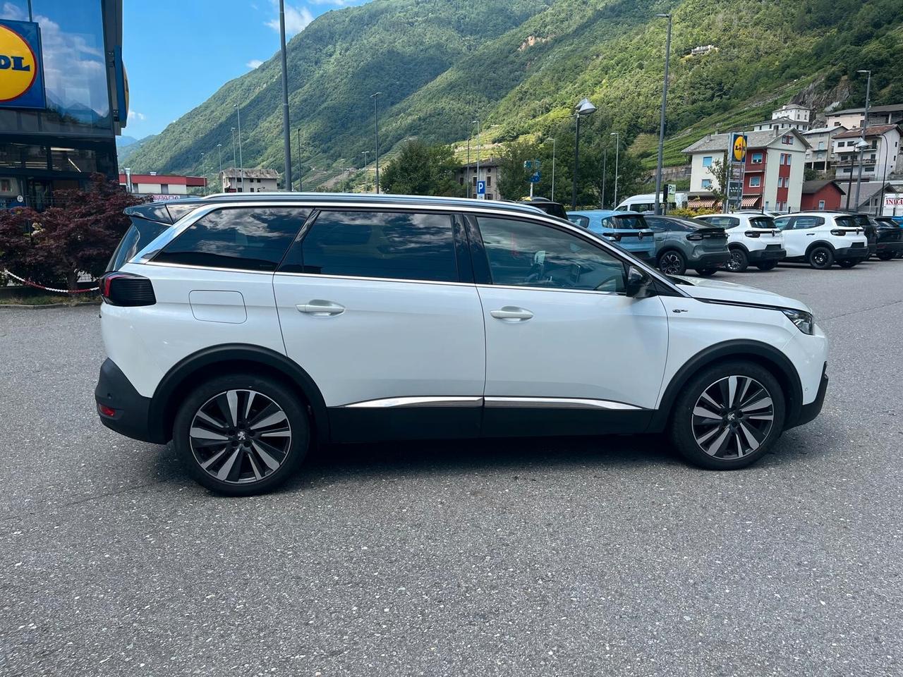 Peugeot 5008 BlueHDi 180 S&S EAT8 GT