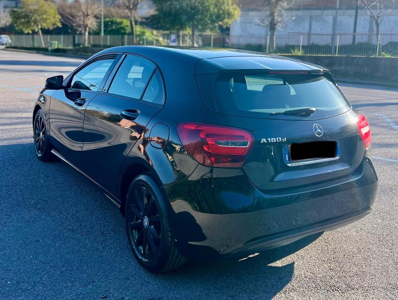 Mercedes-benz A 180 d Automatic Sport Acc.Permute