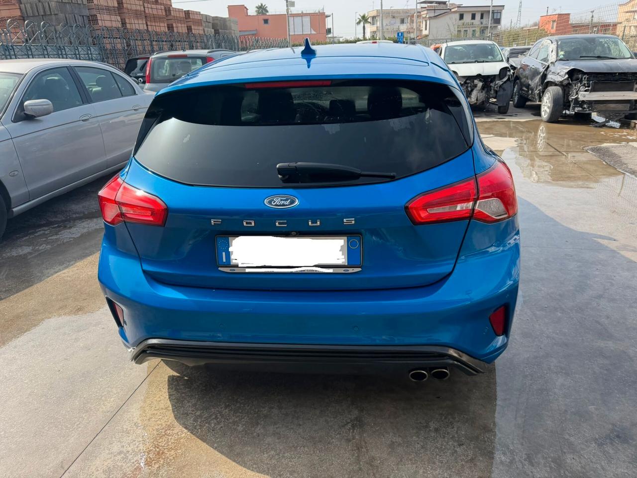 Ford Focus 1.5 ST-Line sinistrato - 2020