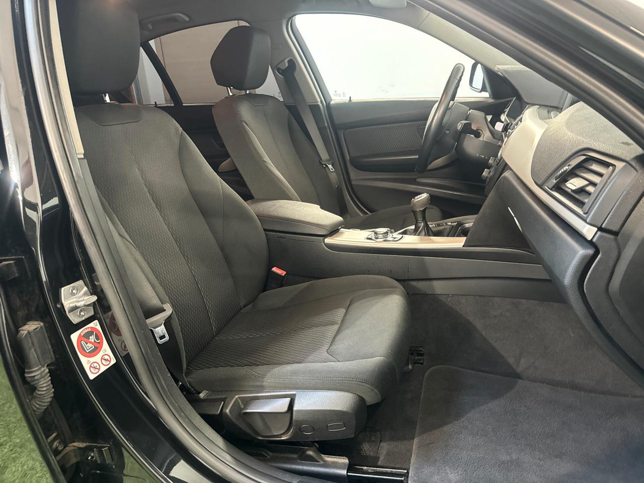 Bmw 316i BERLINA EURO6 NAVIGATORE