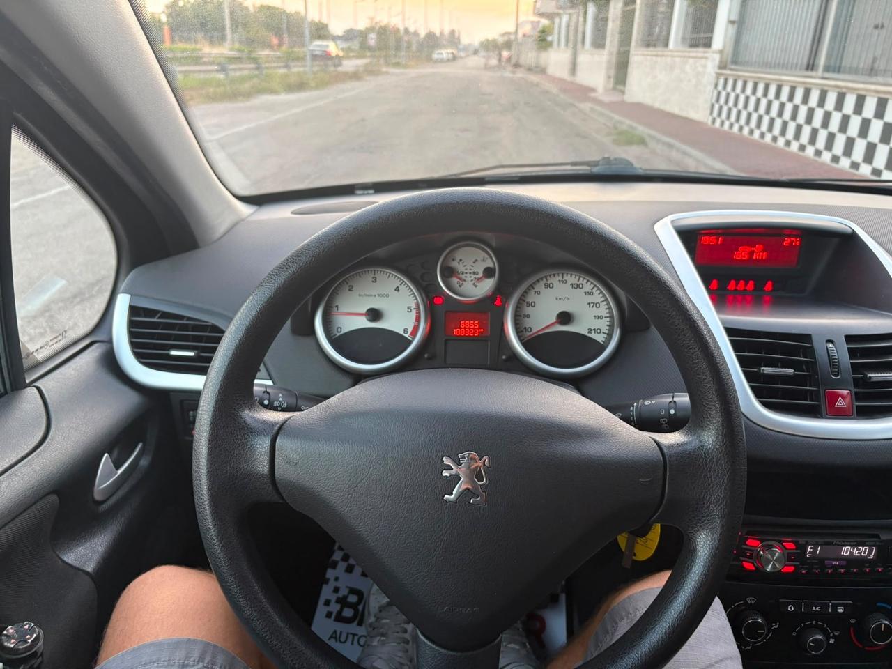 Peugeot 207 1.6 HDi 93CV SW X Line Unipro 2011