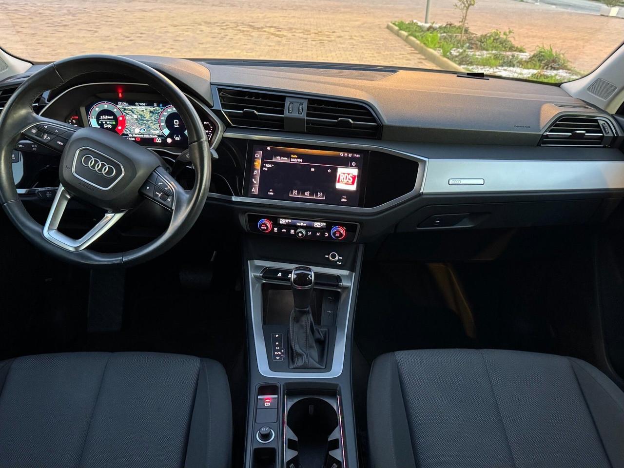 Audi Q3 35 TDI S tronic 2023