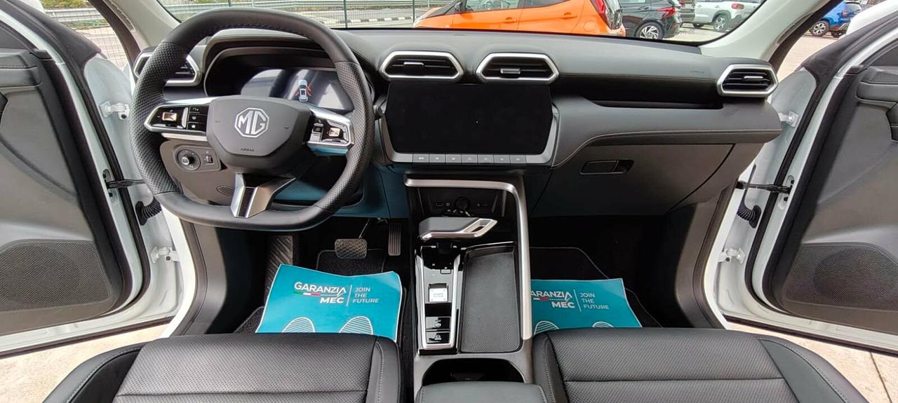 Mg ZS EV Luxury HYBRID+ KM 13000