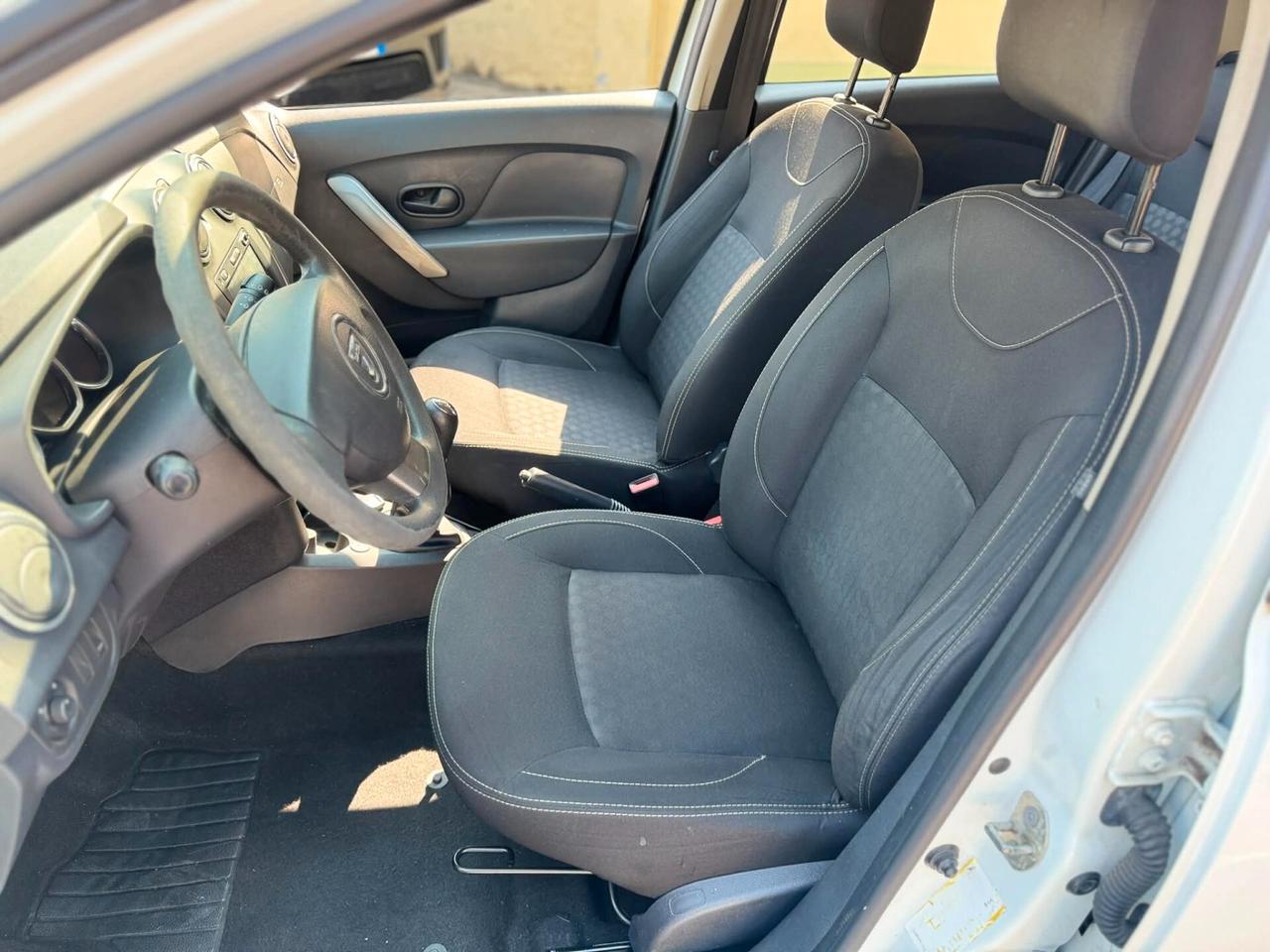 Dacia Logan Anno 2016 0.9 Benz/GPL 12V 90CV TurboGPL