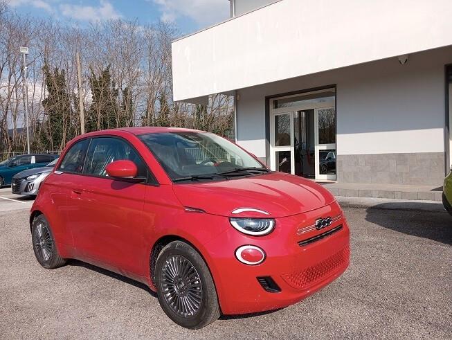 Fiat 500 Berlina Hybrid Torino