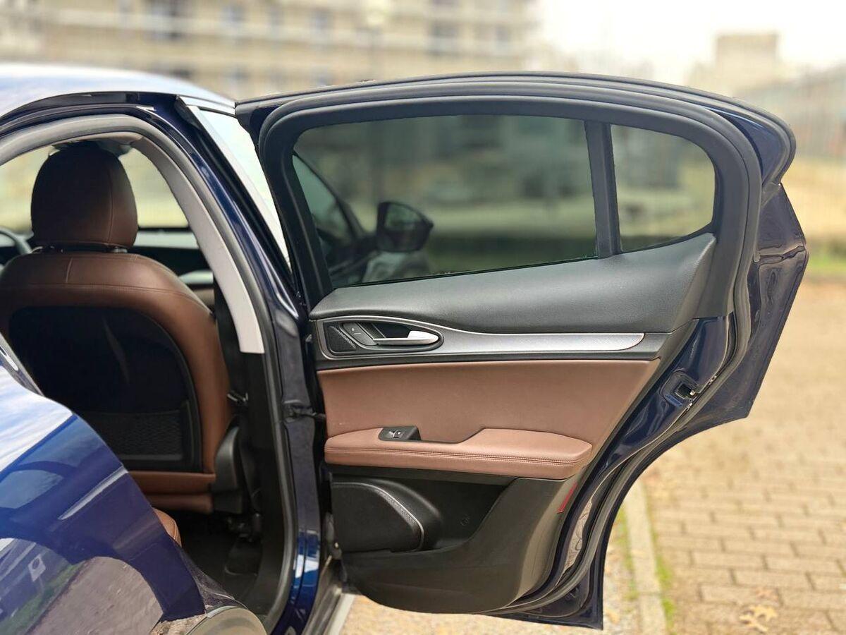 Alfa Romeo Stelvio 2.2 t Super Q4 210cv auto