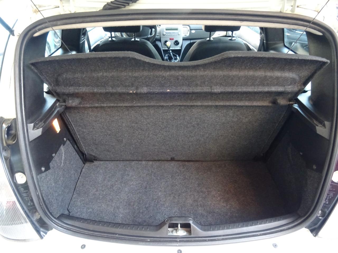 Lancia Ypsilon 1.2 69 CV UNYCA OK NEOPATENTATI
