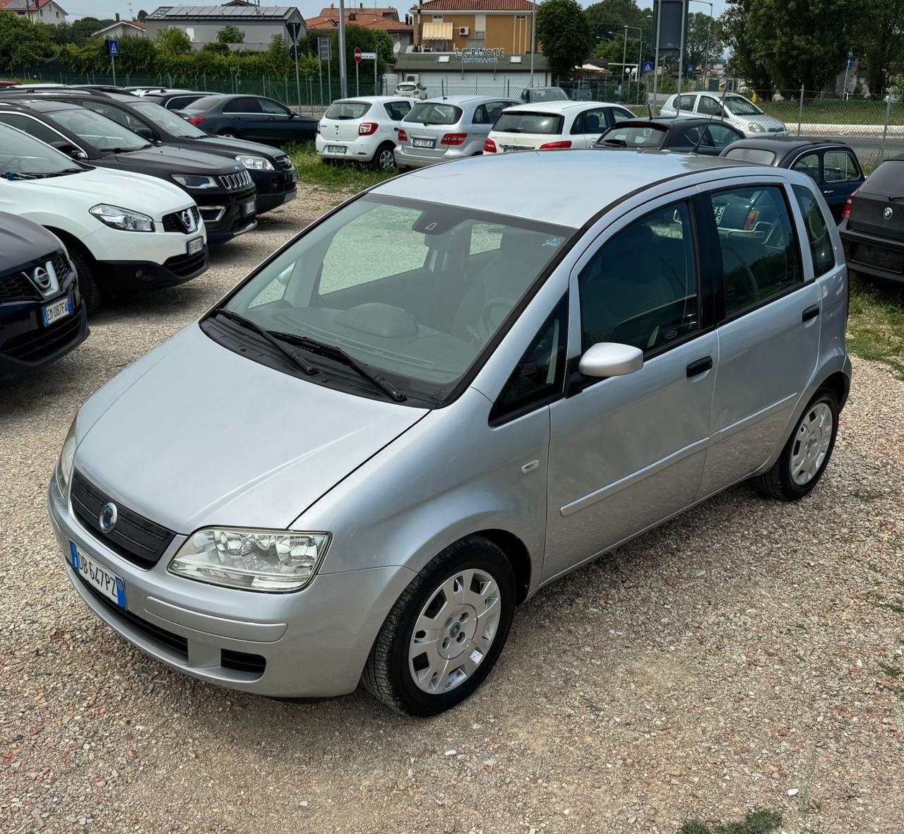 Fiat Idea 1.2 16V BlackLabel Neopatentati
