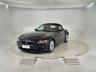 BMW Z4 Roadster 2.2i