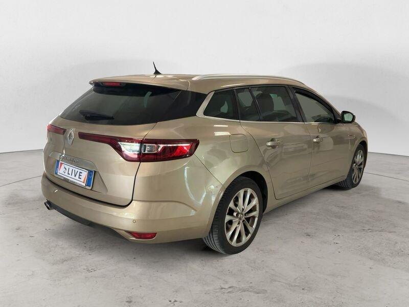 Renault Mégane TCe 130 CV EDC Energy Intens