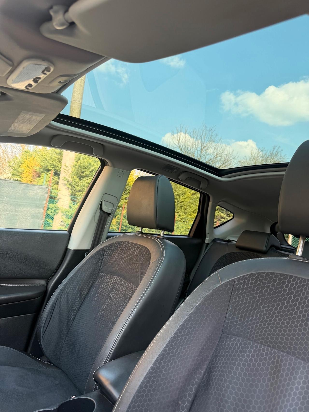 Nissan Qashqai 1.5 dci - NEOP. - NAV. - TETTO - GARANTITO -