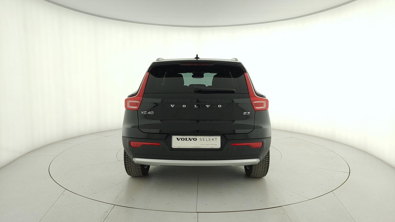 VOLVO XC40 2.0 b3 Core auto