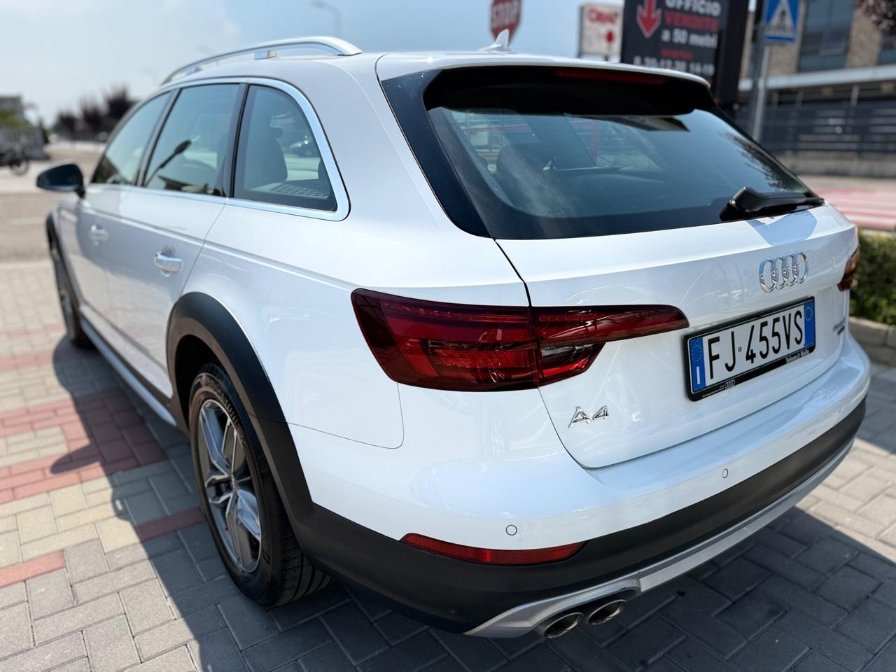 Audi A4 allroad 2.0 TDI 163 CV S tronic Business