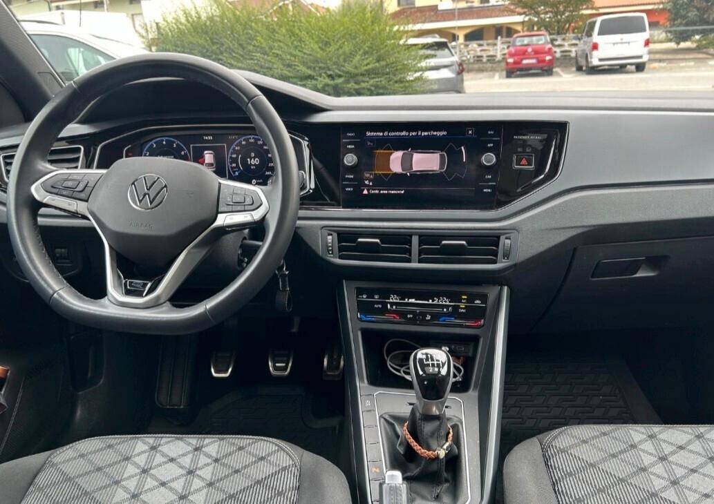 Volkswagen Taigo 1.0 TSI 110 CV R-Line TETTO