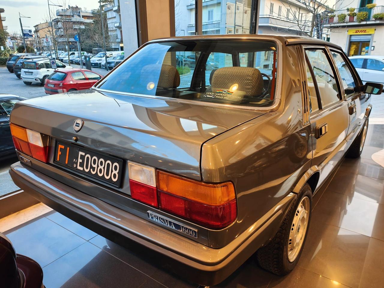 Lancia Prisma 1.6 - 4.970 KM - Pari al nuovo