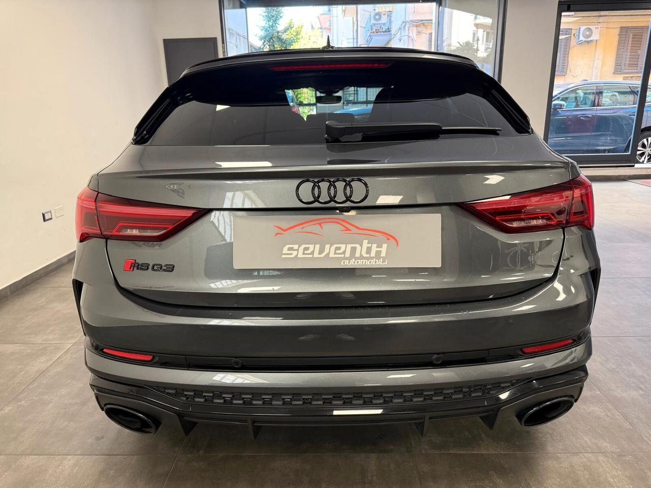 Audi Q3 RS SPORTBACK quattro S tronic