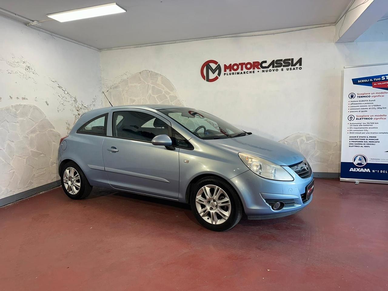 Opel Corsa 1.2 3 porte Club