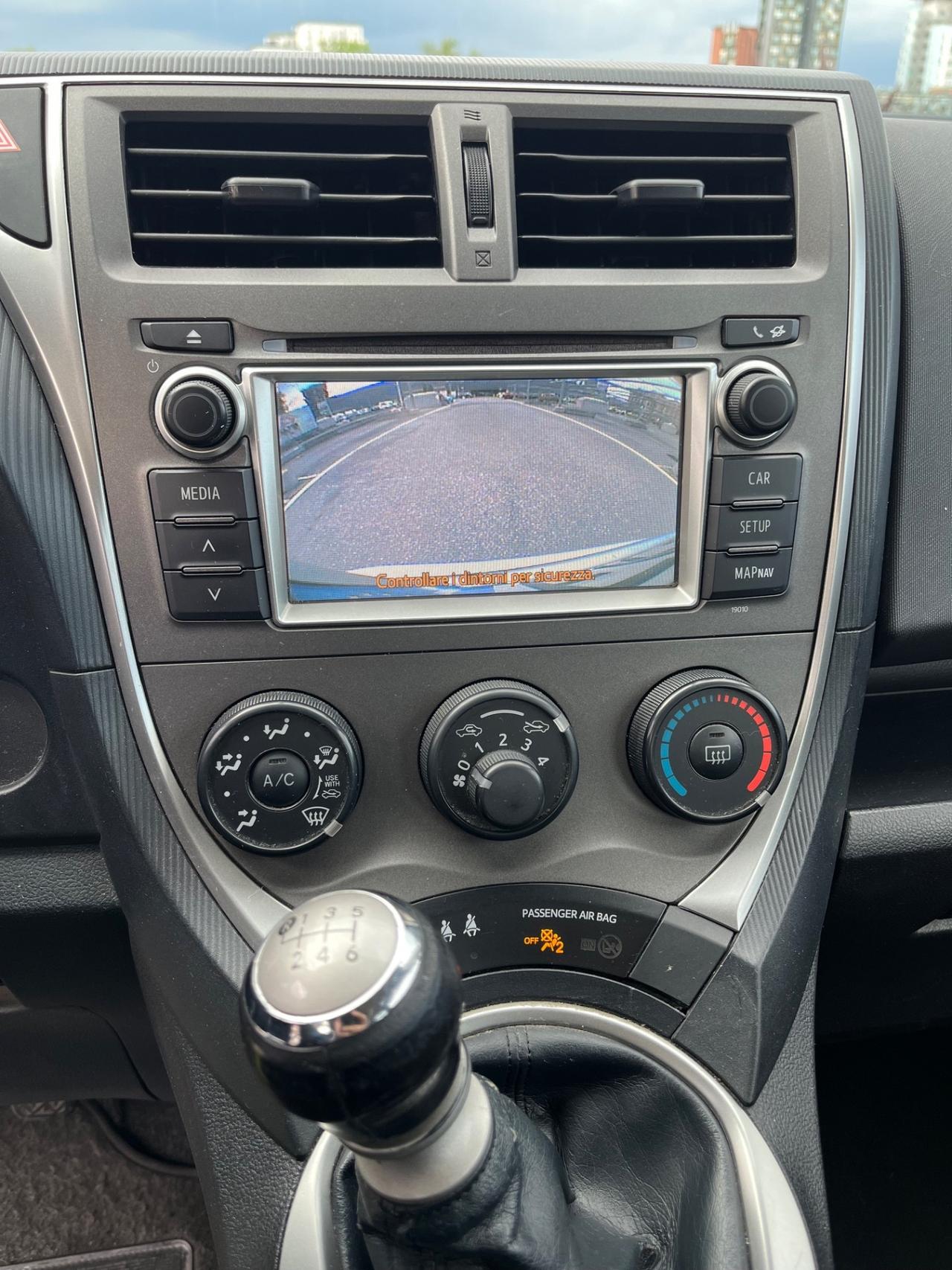 Toyota Verso-S 1.3 MT Active