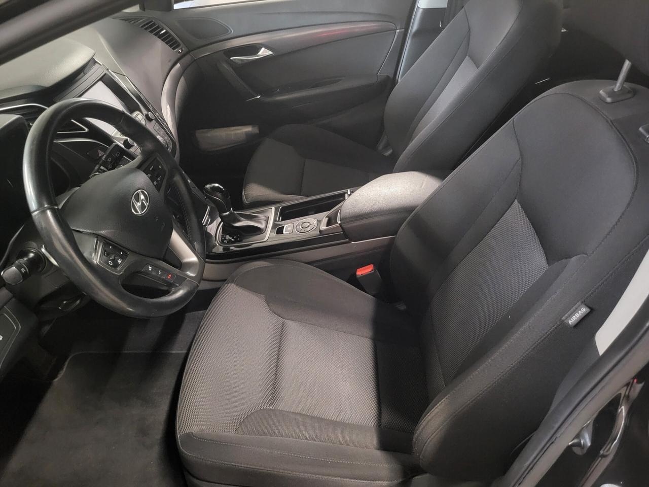 Hyundai i40 Wagon 1.7 CRDi 141 CV 7DCT Business PREZZO REALE!!GARANZIA 12 MESI!!