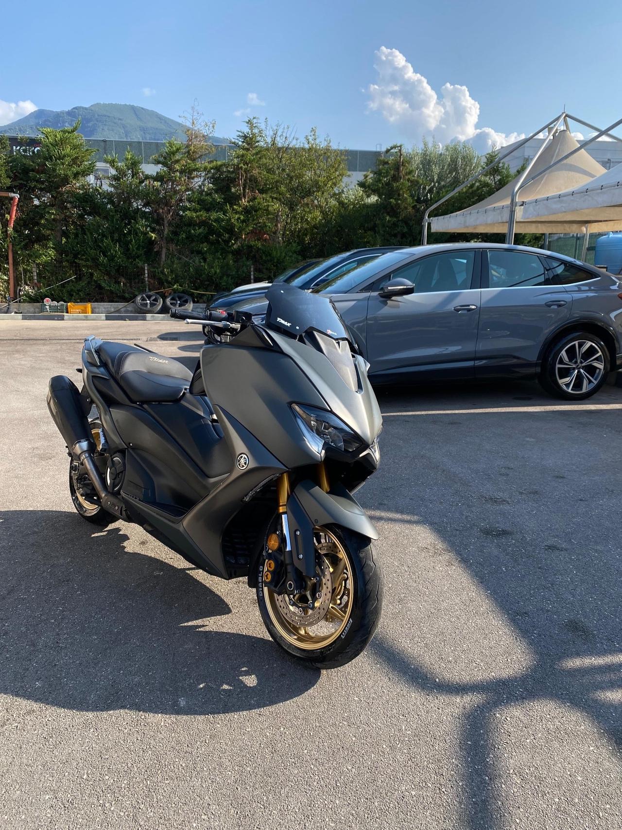 Yamaha TMAX 560 Tech Max